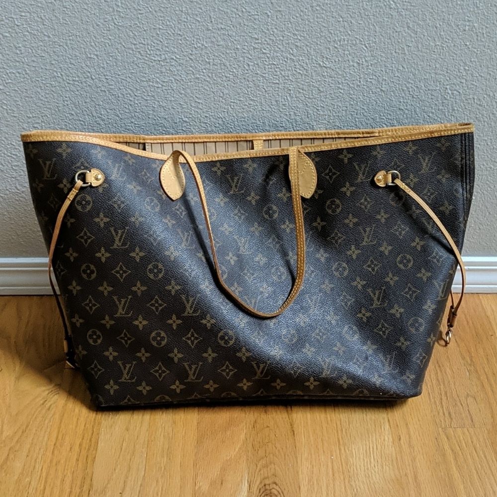Louis Vuitton GM Neverfull